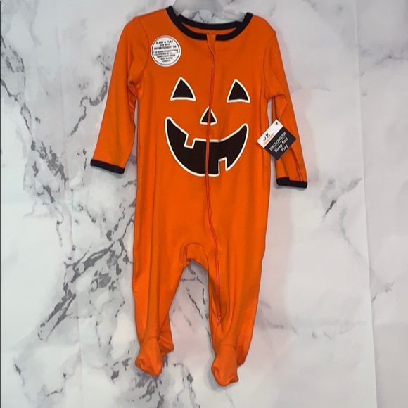 Halloween Onesies Sz 6-9M - Picture 2 of 15